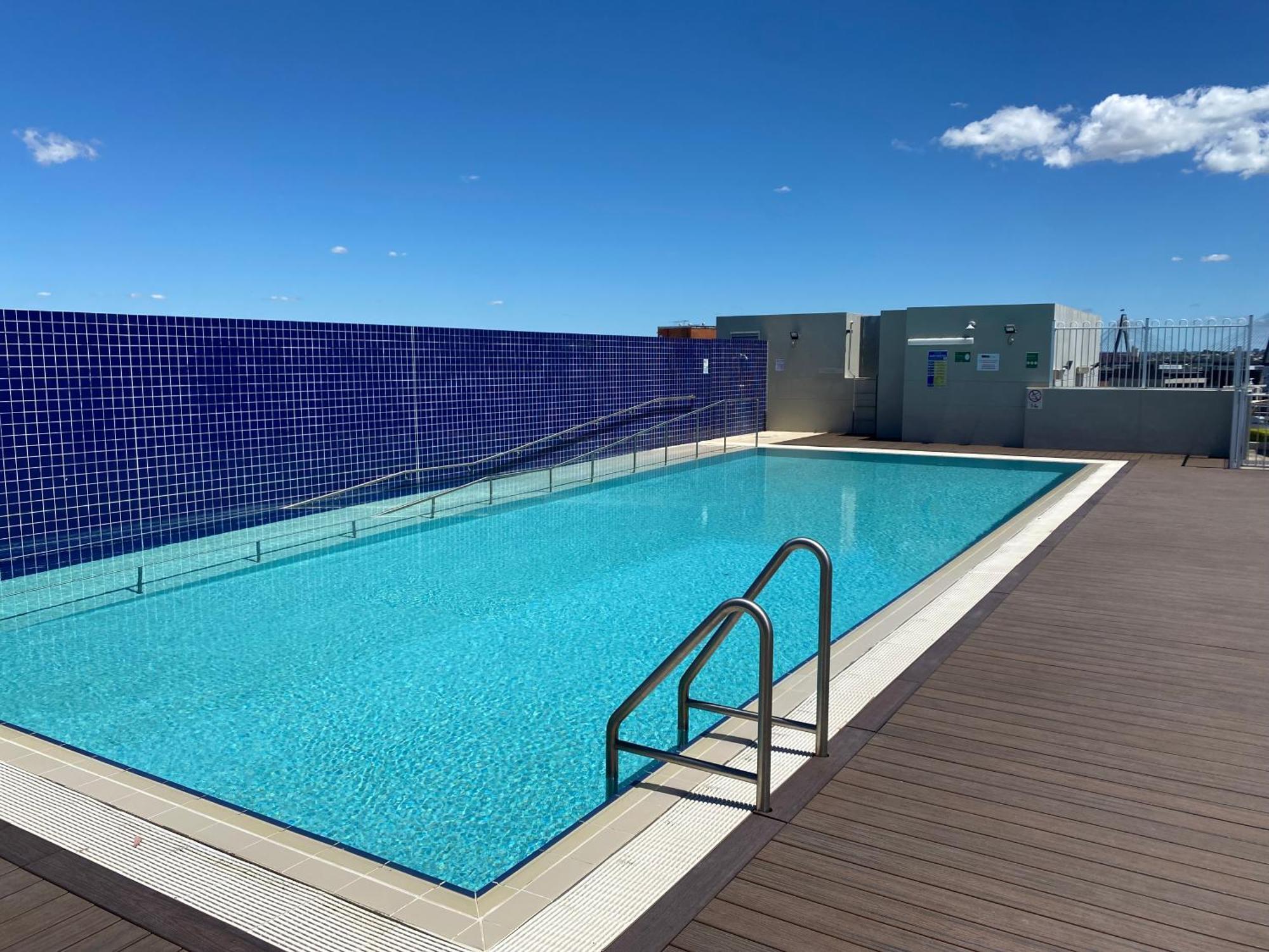 Broadways Apartment *