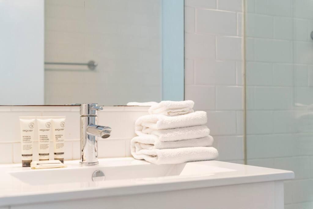 New Furnish, 3 Min Syd Airport, 1 Min Walk Holiday home