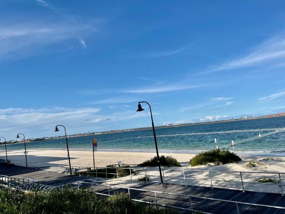 Holiday home New Furnish, 3 Min Syd Airport, 1 Min Walk Sydney