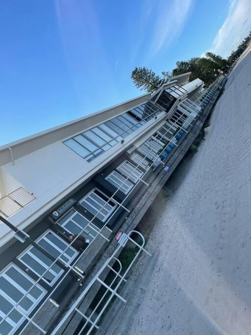 Holiday home New Furnish, 3 Min Syd Airport, 1 Min Walk