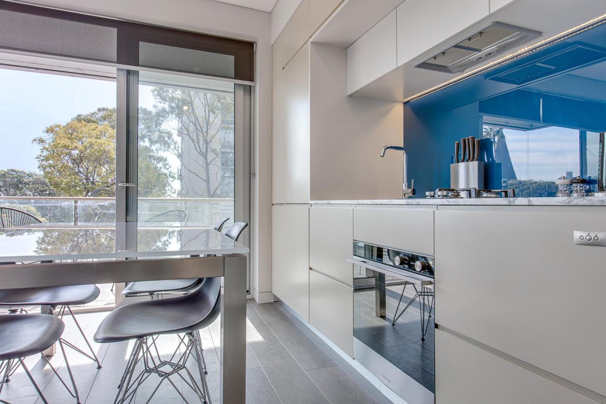 Explore From Stylish North Shore Apartment