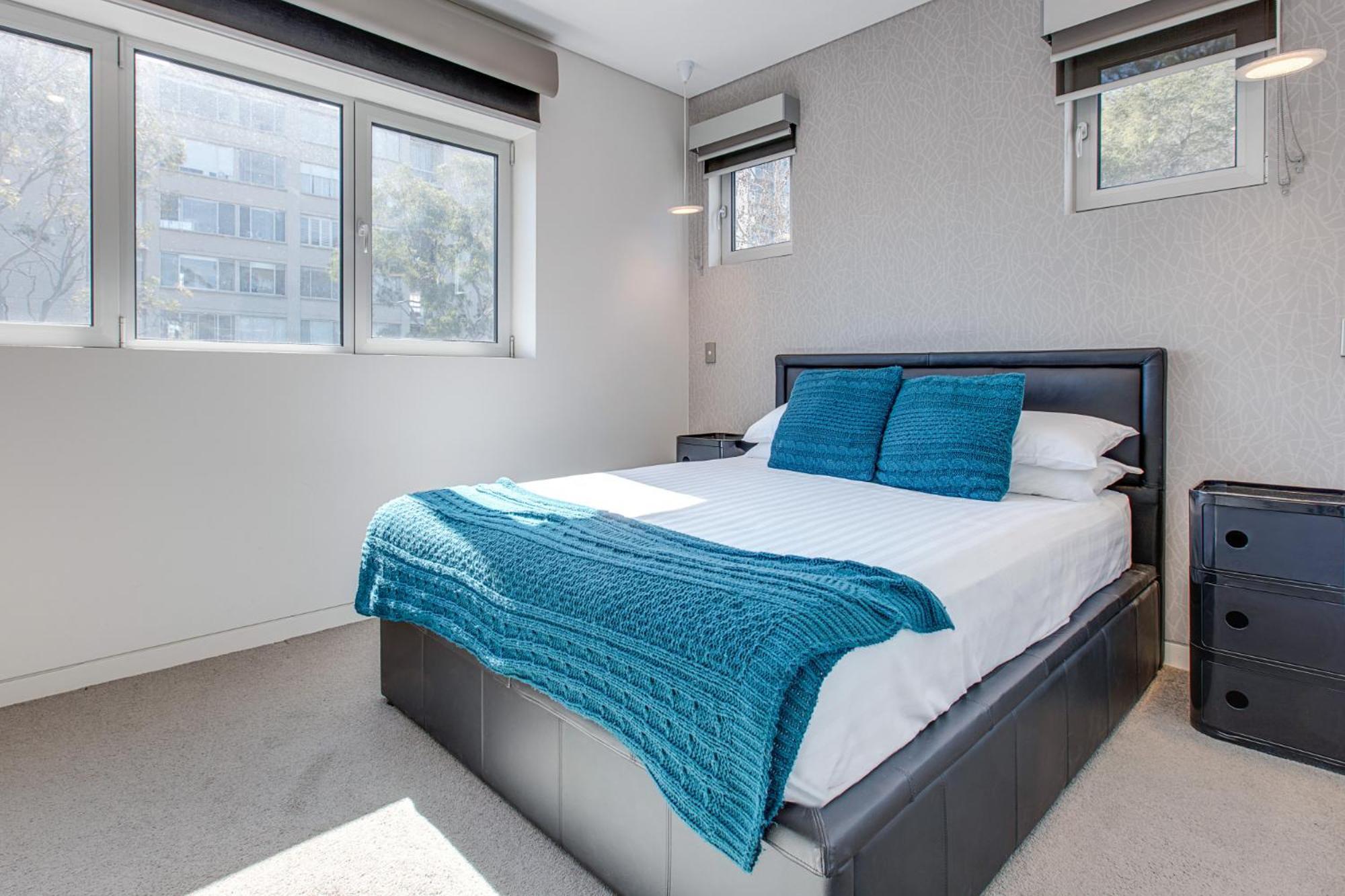 Explore From Stylish North Shore Apartment