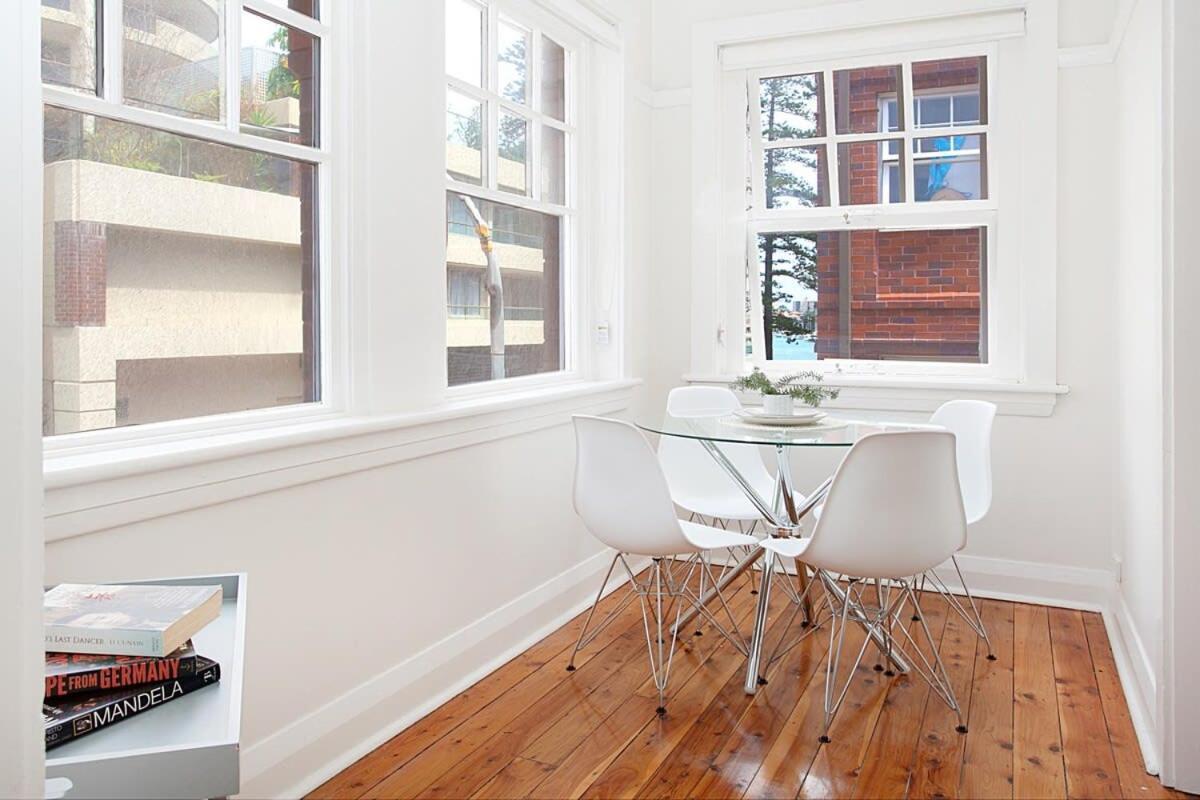 Sunlit 2-bed Metres From The Apartment Sydney