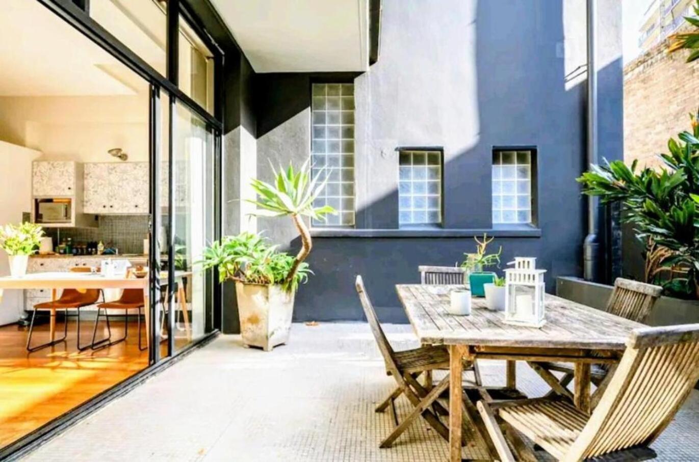 Apartment Entire One Bedroom With Rooftop Pool & Private Backyard