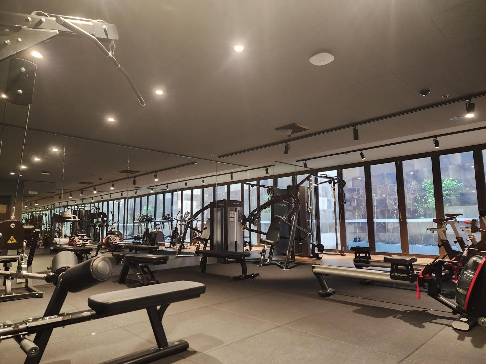 Cbd Parramatta Shared Apartment, Swimming Pool And Gym,internet *