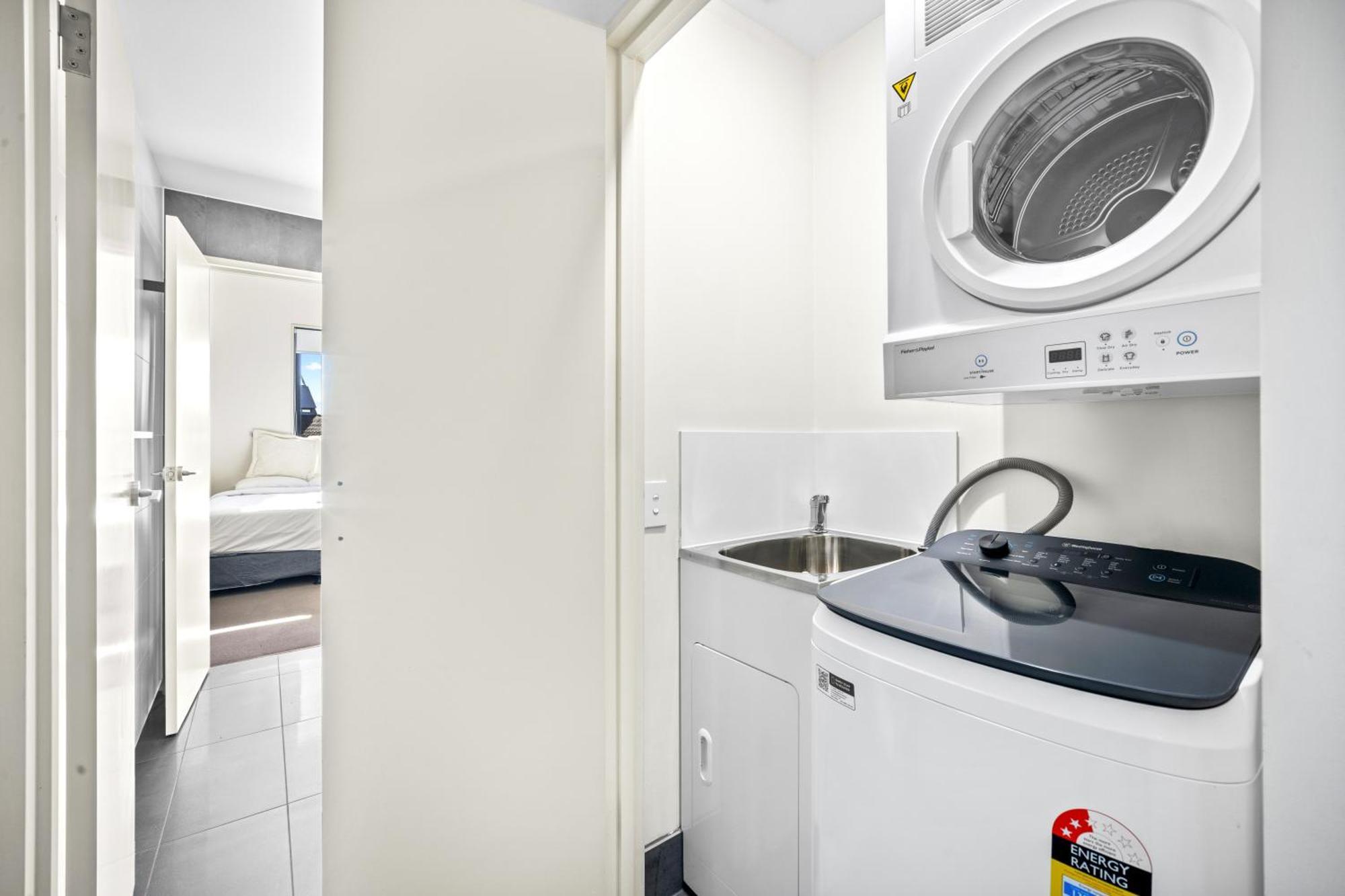 Lovely In Manly Vale Apartment