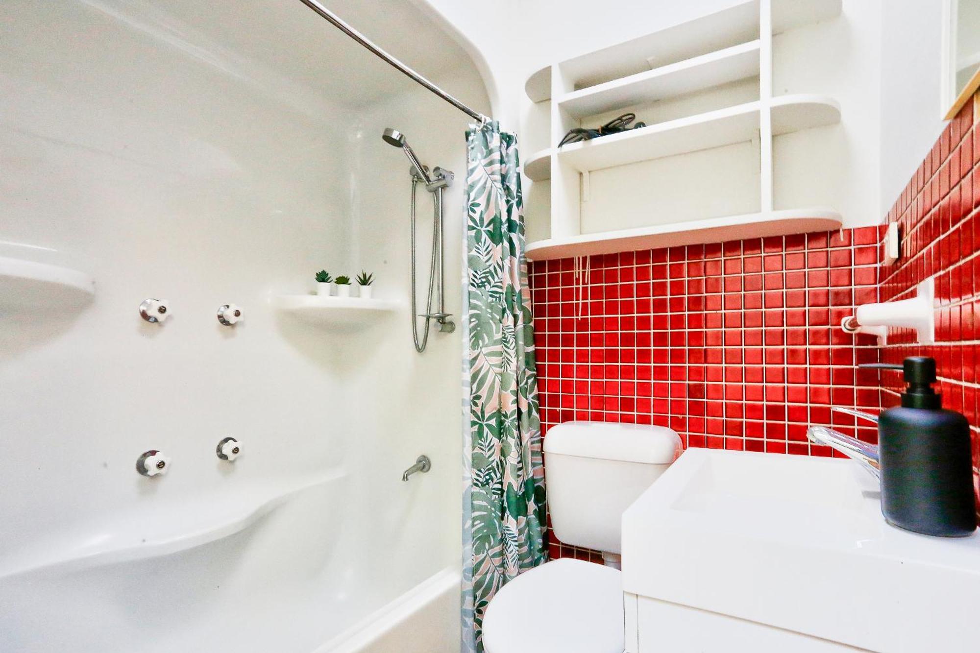 Choice 2 Bedroom House Woolloomooloo *