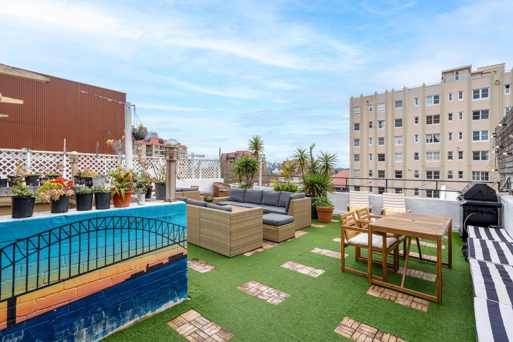 Hostel Tequila Sunrise Potts Point Sydney