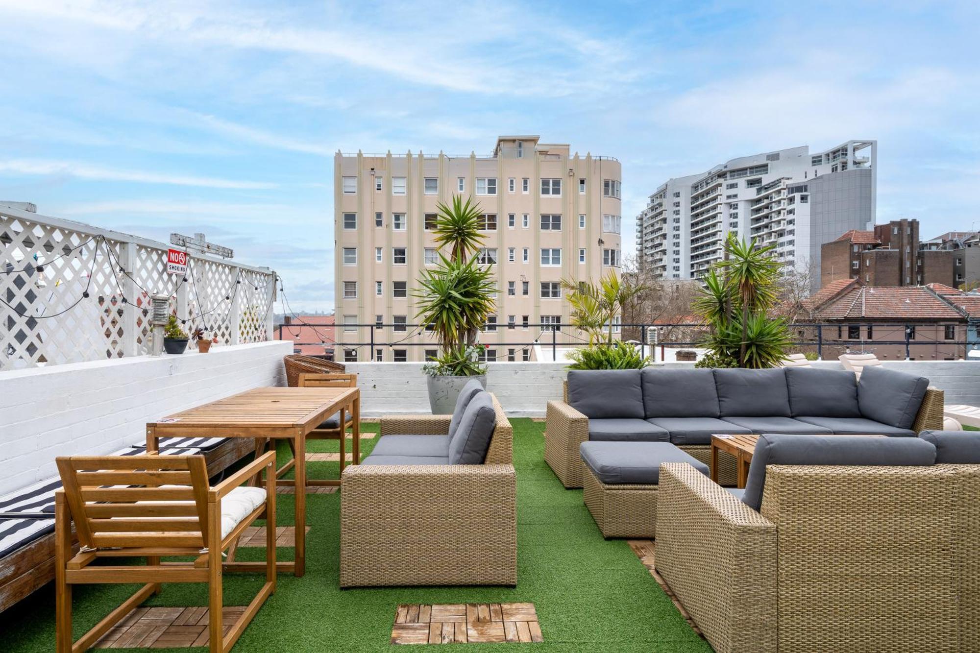 Hostel Tequila Sunrise Potts Point Sydney