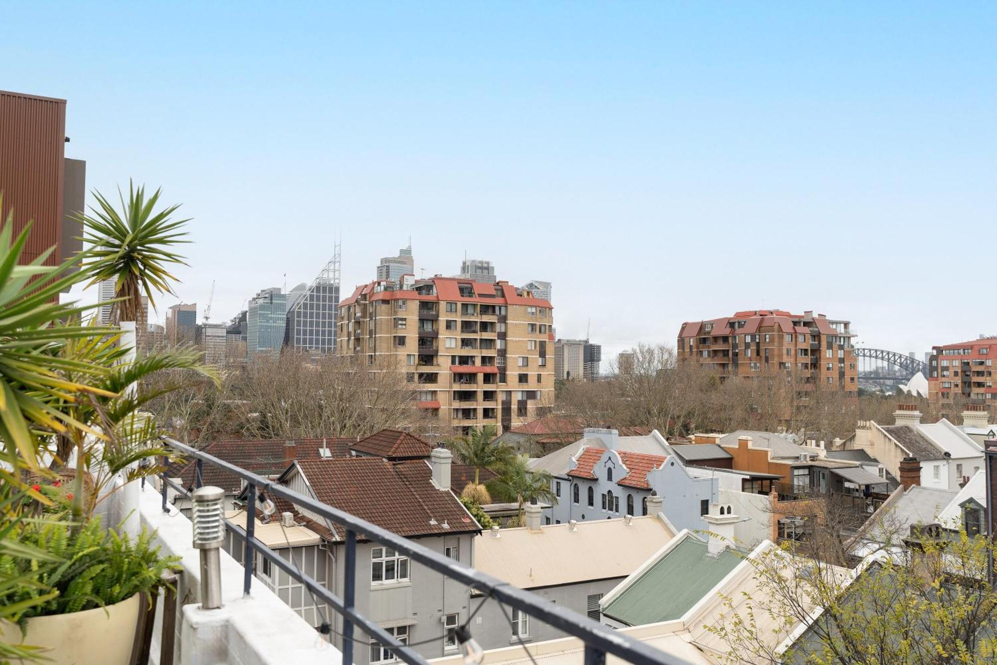 Tequila Sunrise Potts Point Hostel