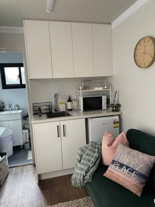 Holiday home Tiny Serenity! Sydney