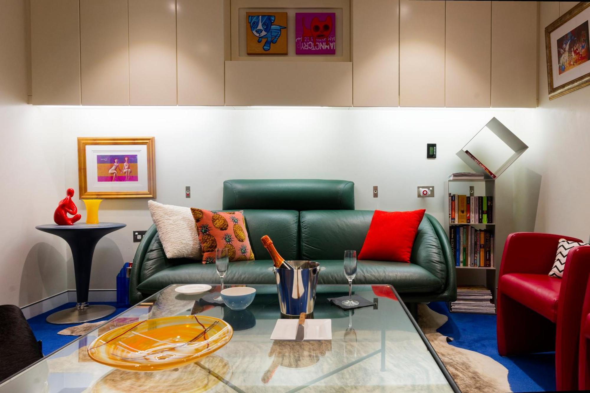 Luxe Executive Suite: Paddington Oasis Near Rushcutters Bay *