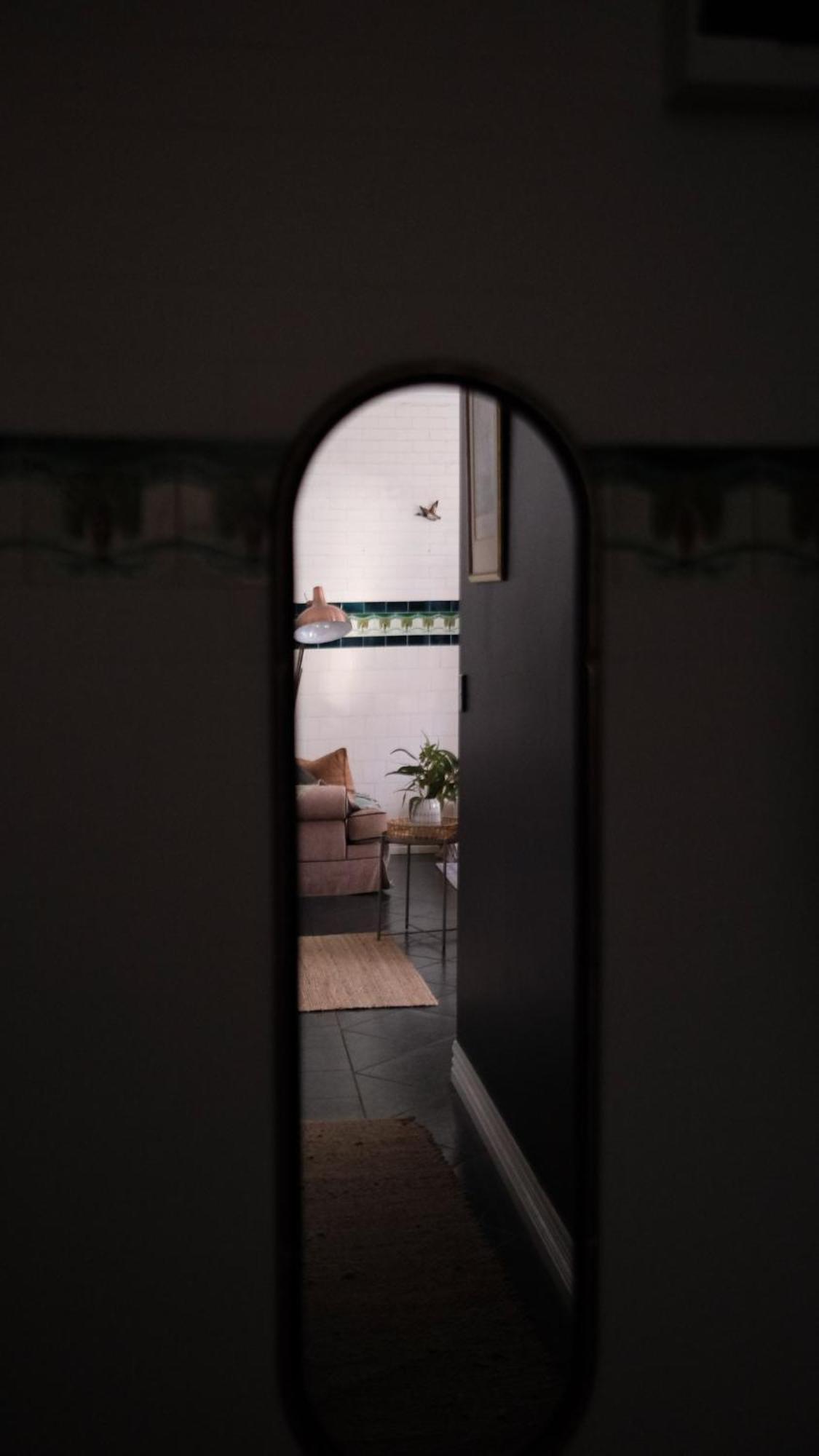 Charming Vintage Flat Near Newtown. 11am Checkout. Apartment
