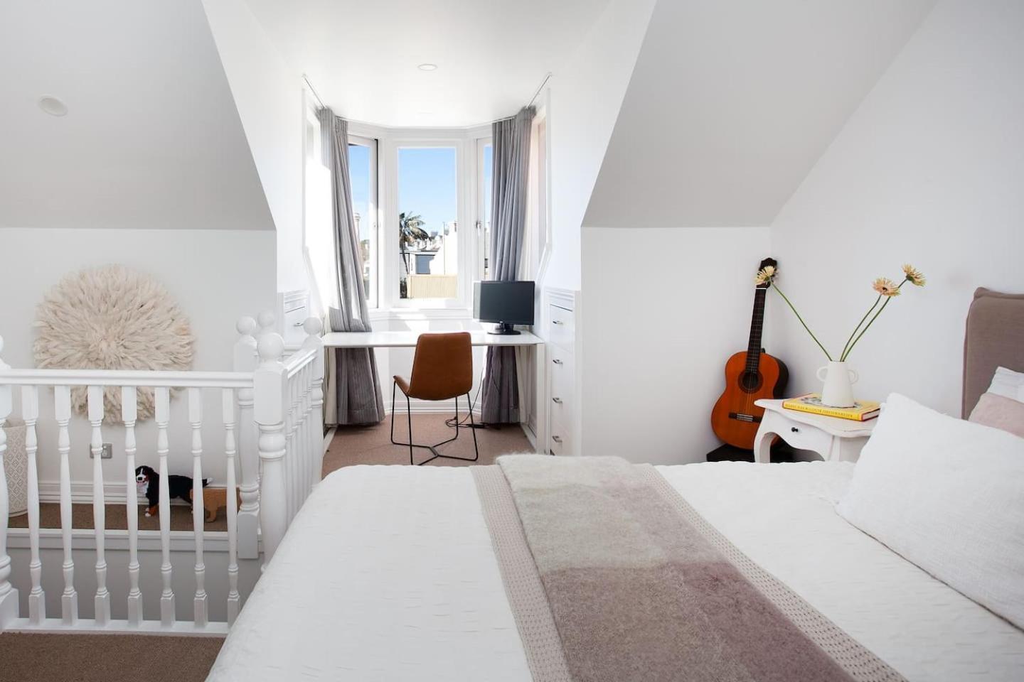 Chic Urban Designer Terrace Holiday home *