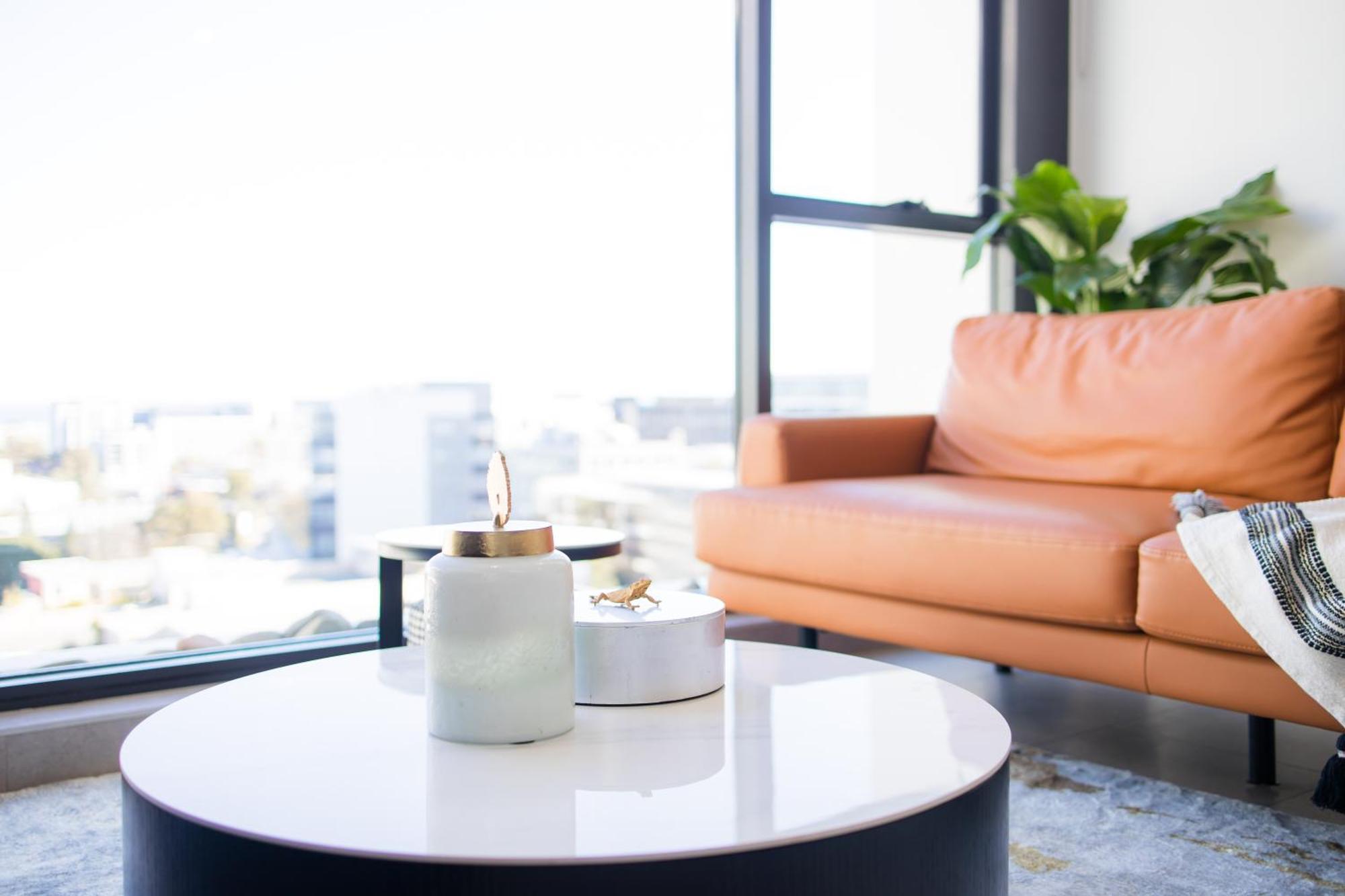 Apartment Panorama Perch - Elegant Urban Living With A Sea View