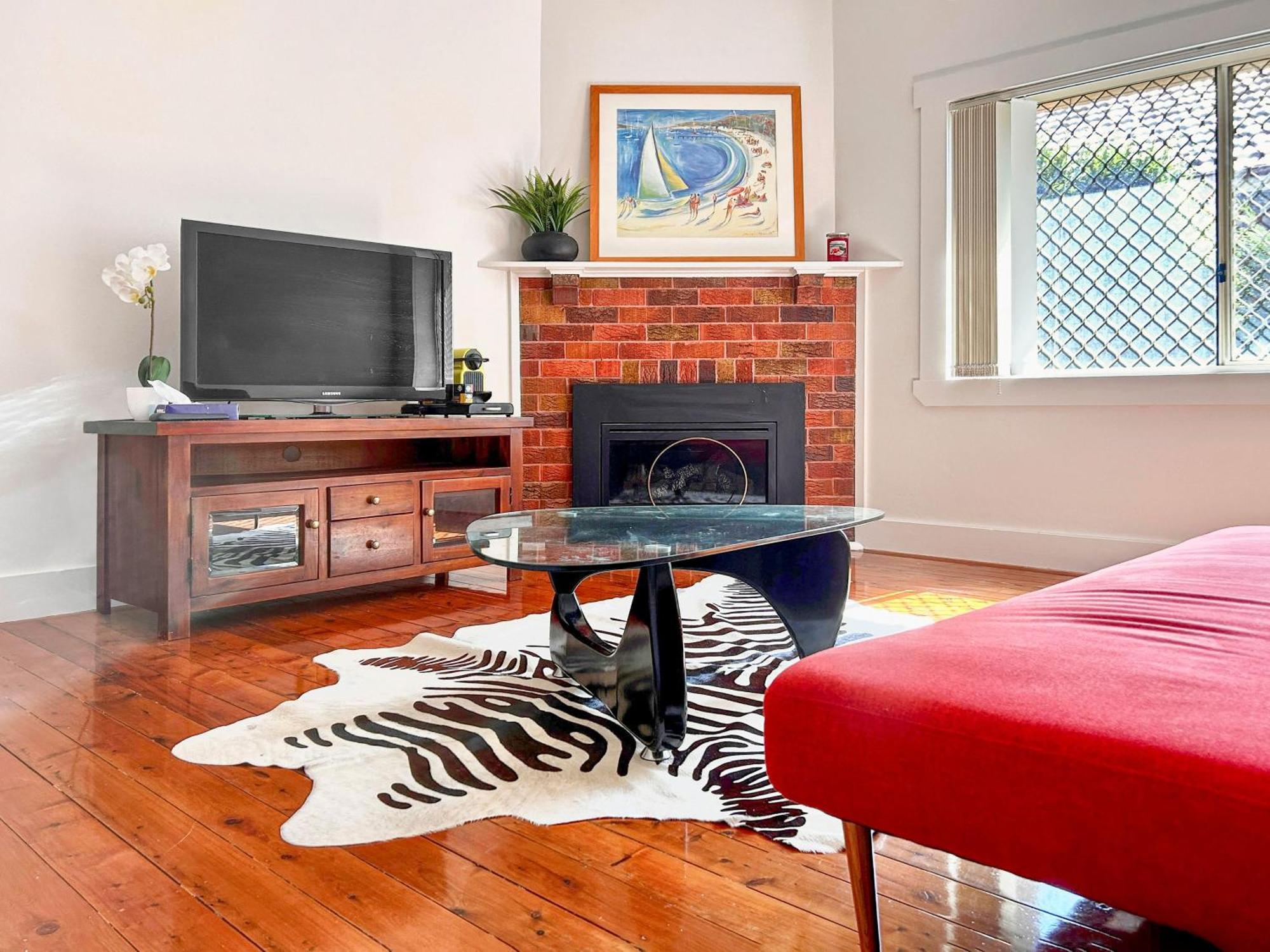Family Retreat House 3 Bdrm With Parking Netflix Close To Train * Sydney