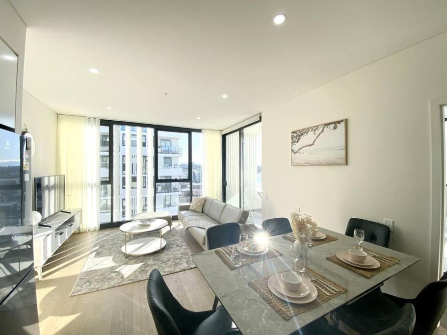 Apartment Spacious Near Airport & Ramsgate *