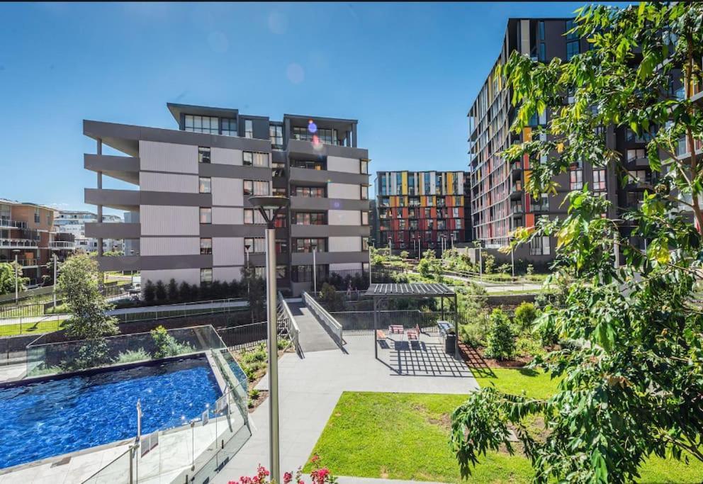 Stunning Waterfront 3 Bedroom With Pool, Bbq * Sydney