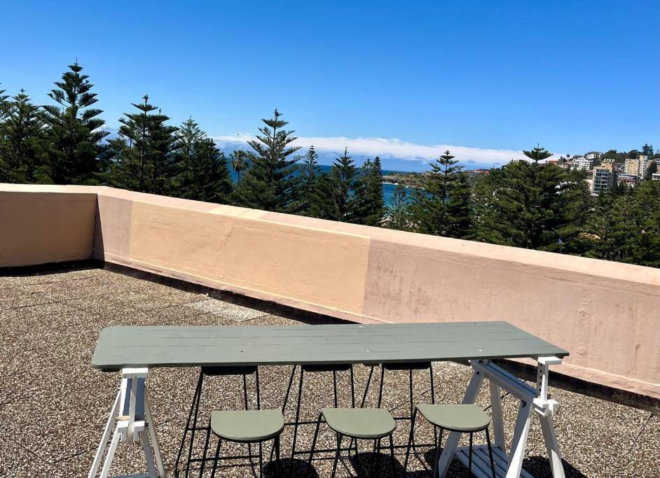 Coogee Beachside Bliss-art Deco Haven- Ocean Views Sydney