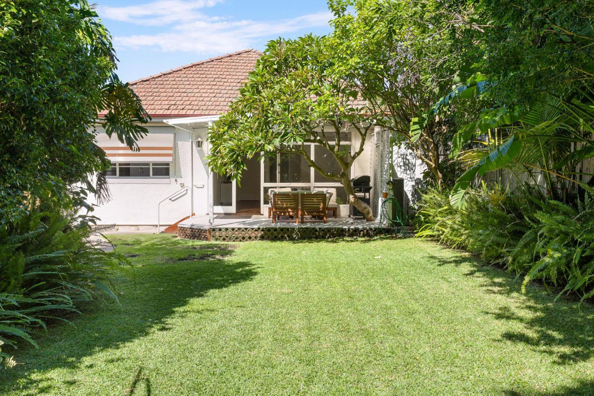 Balmoral House - Footsteps To Holiday home Sydney