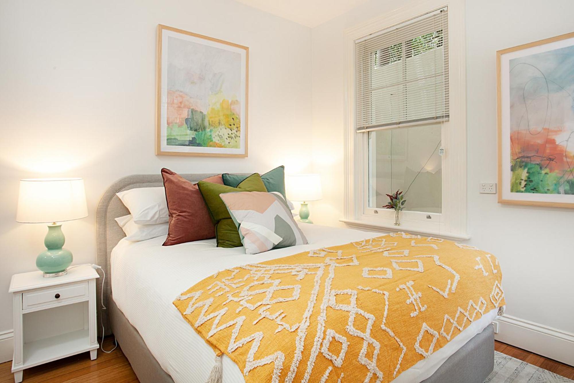Funky Inner West With Private Patio Apartment