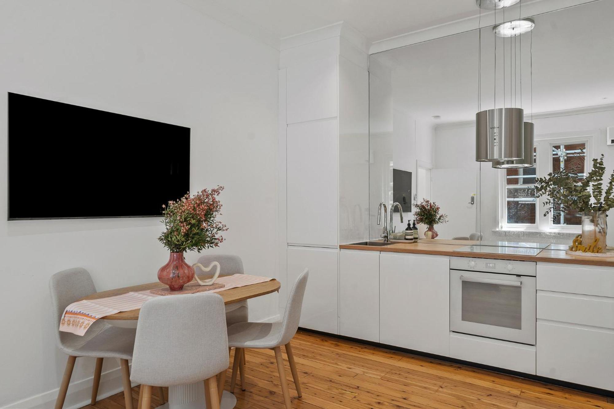 Hotel Belle's At Bondi - 1 And 2 Bed - 500m To Sydney