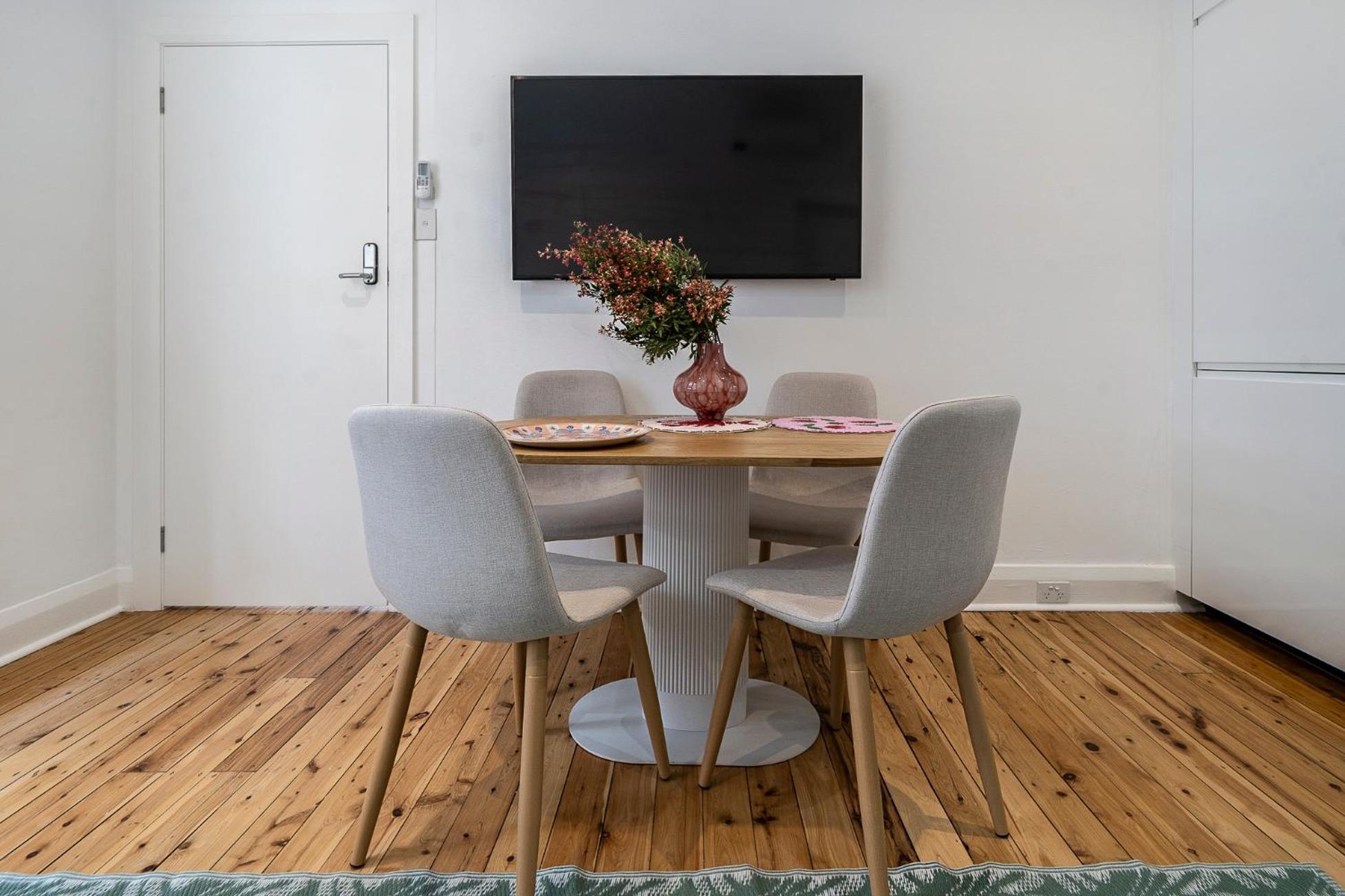 Hotel Belle's At Bondi - 1 And 2 Bed - 500m To Sydney