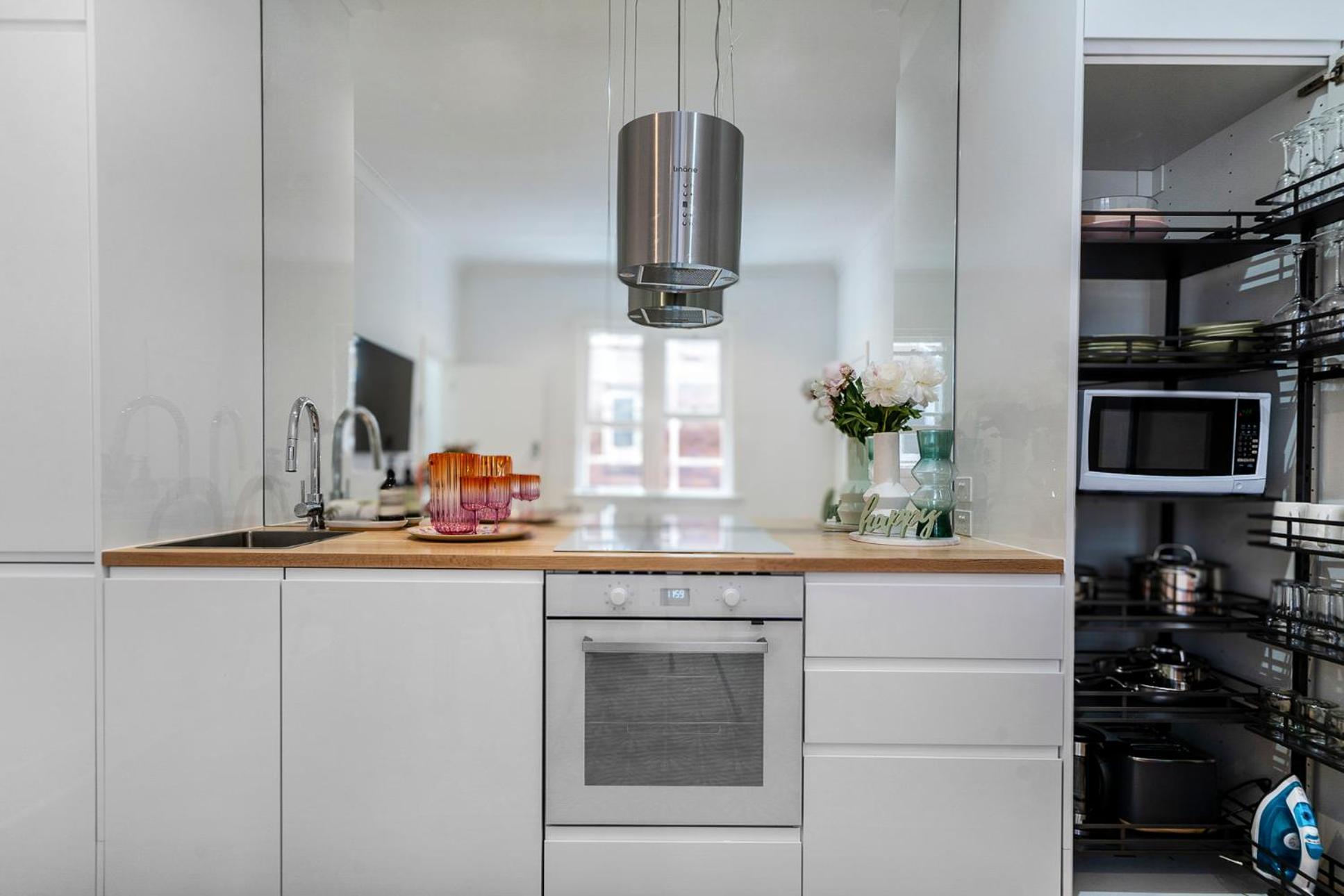 Hotel 1 And 2 Bed - 500m To - Belle's At Bondi *