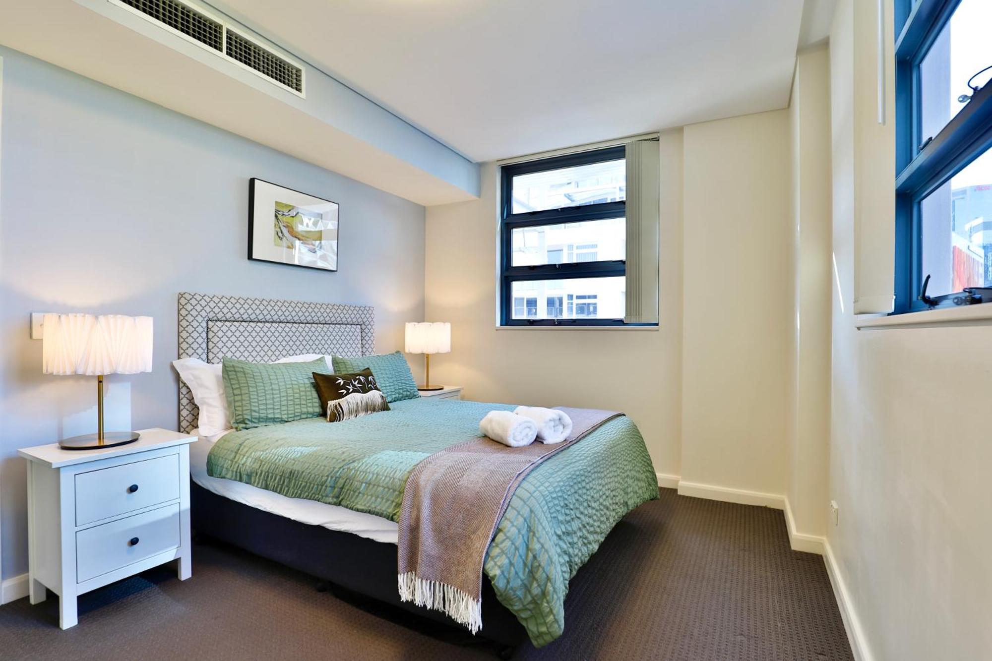 Urban Oasis - Views - Parking - Ease *