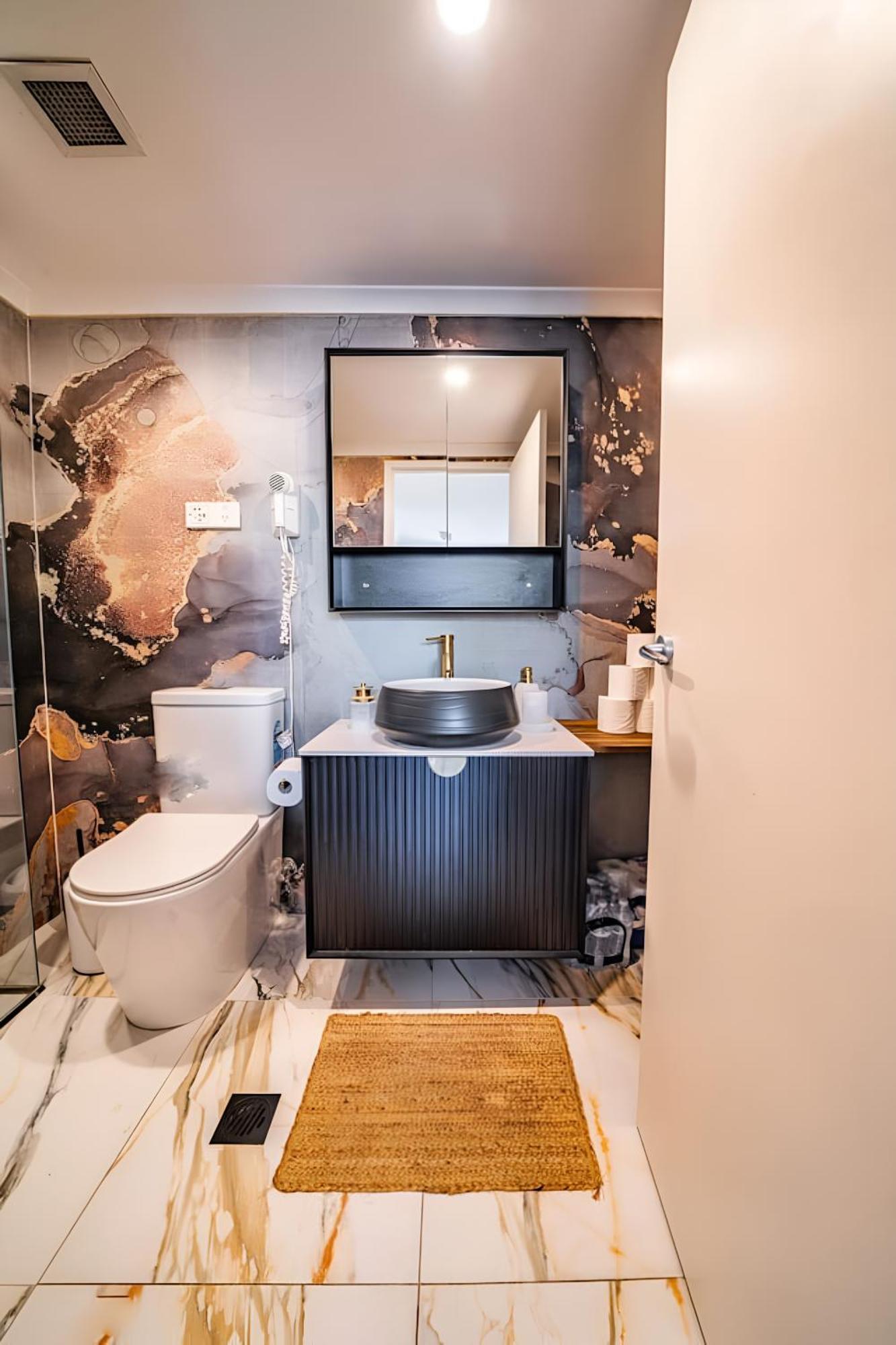 Bright 1br With On-site Gym I Sauna I Pool And Parking Apartment