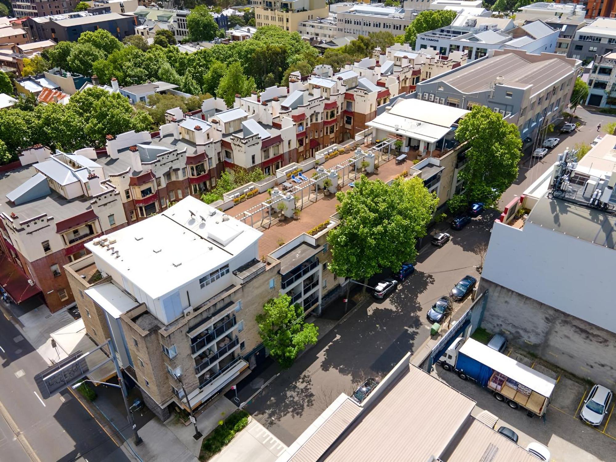 Apartment Bright 1br With On-site Gym I Sauna I Pool And Parking Sydney