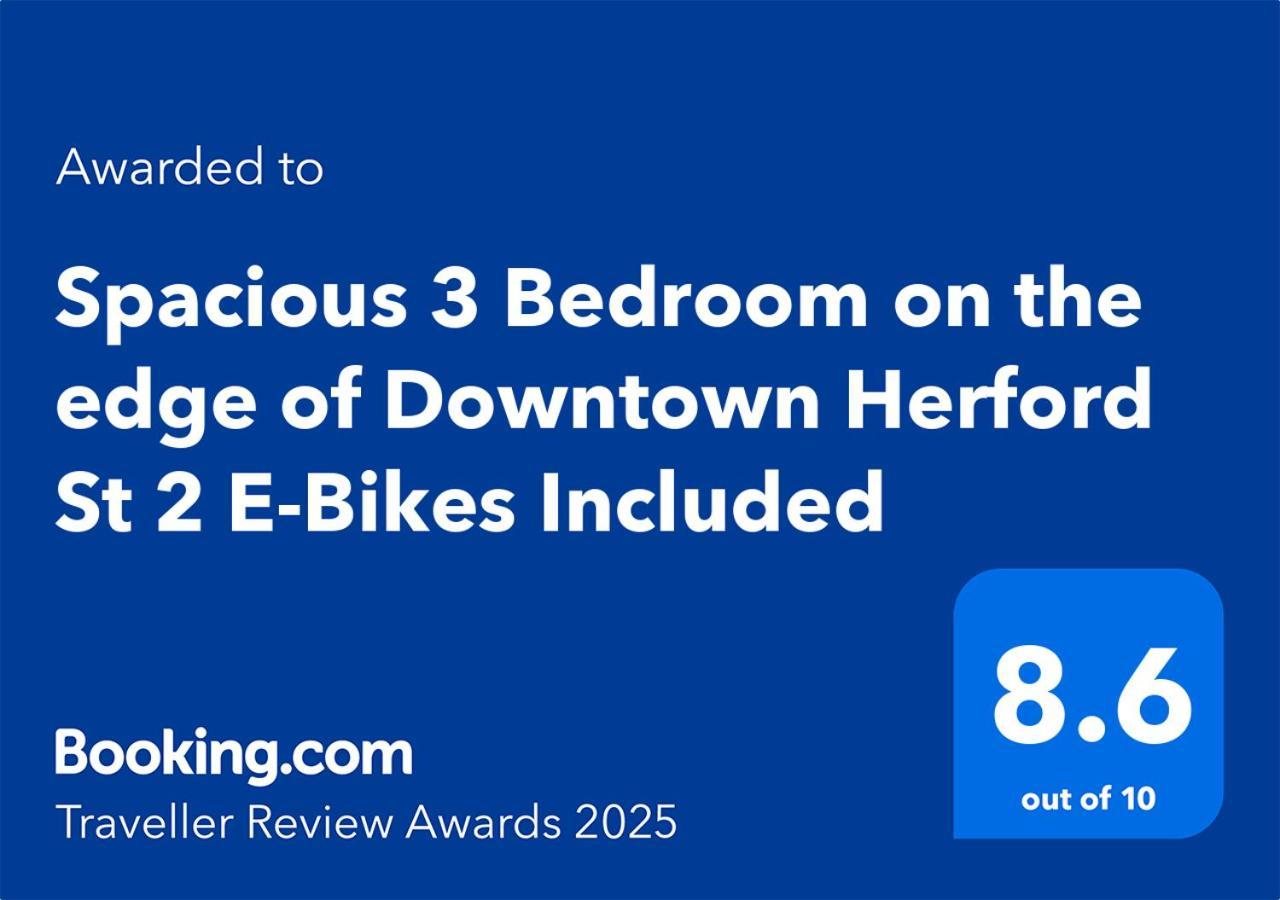 Casa de férias Spacious 3 Bedroom On The Edge Of Downtown Herford St 2 E-bikes Included Sidney