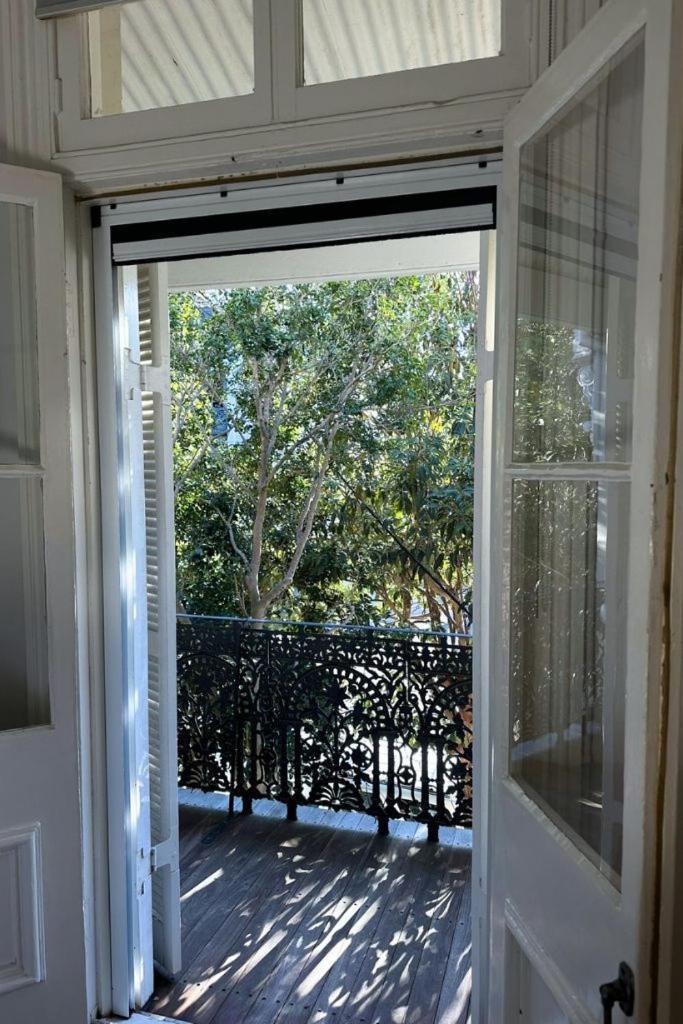 Discover Paddington - Charming 2-bed House Holiday home *