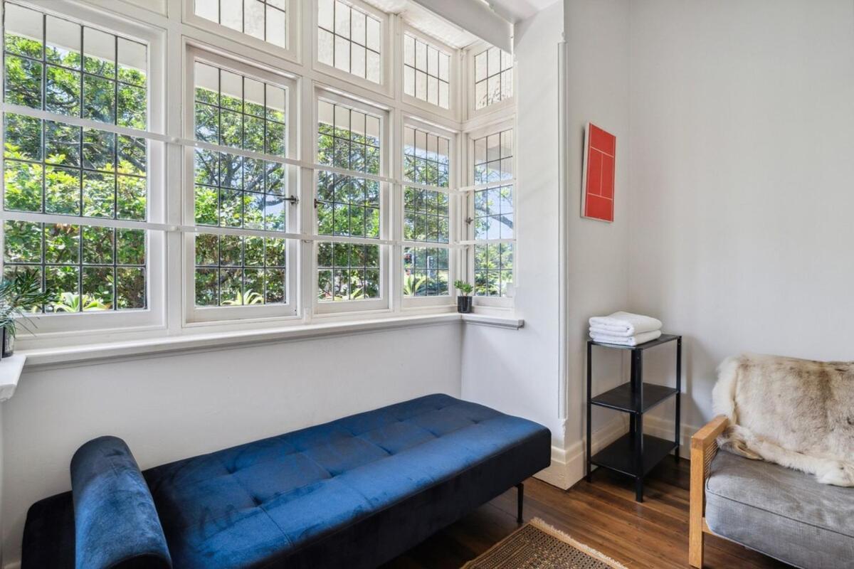 Spacious Garden Retreat-opposite Centennial Park! Sydney