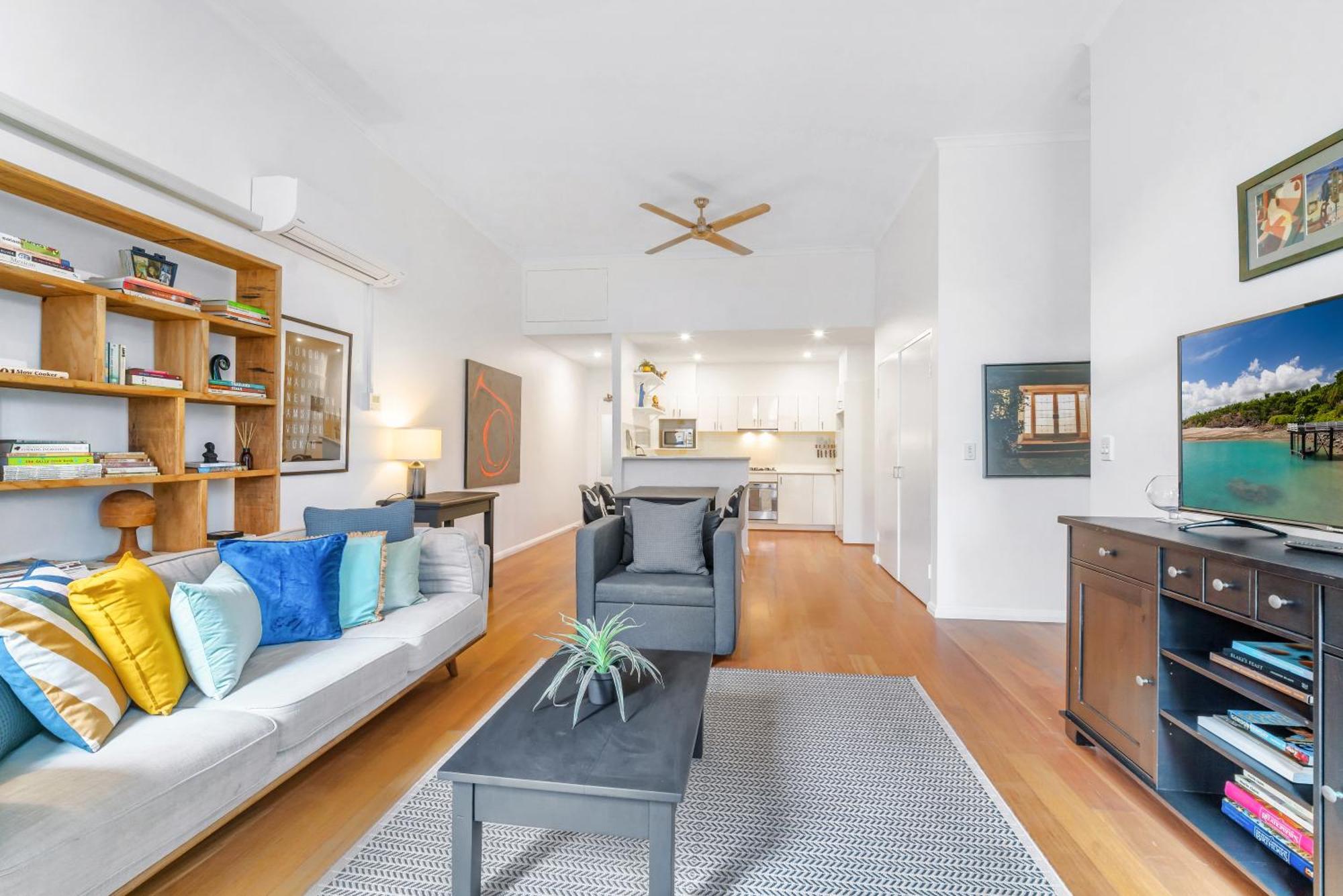 Tranquil 2-bed Retreat With Parking In Surry Hills Apartment *