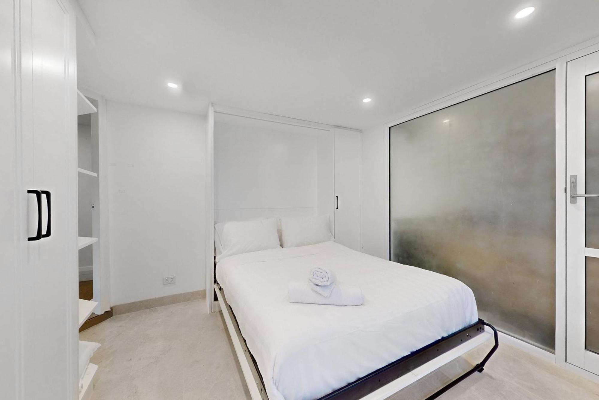 Cliff House And Grand Harbour Views Ferienhaus Sydney