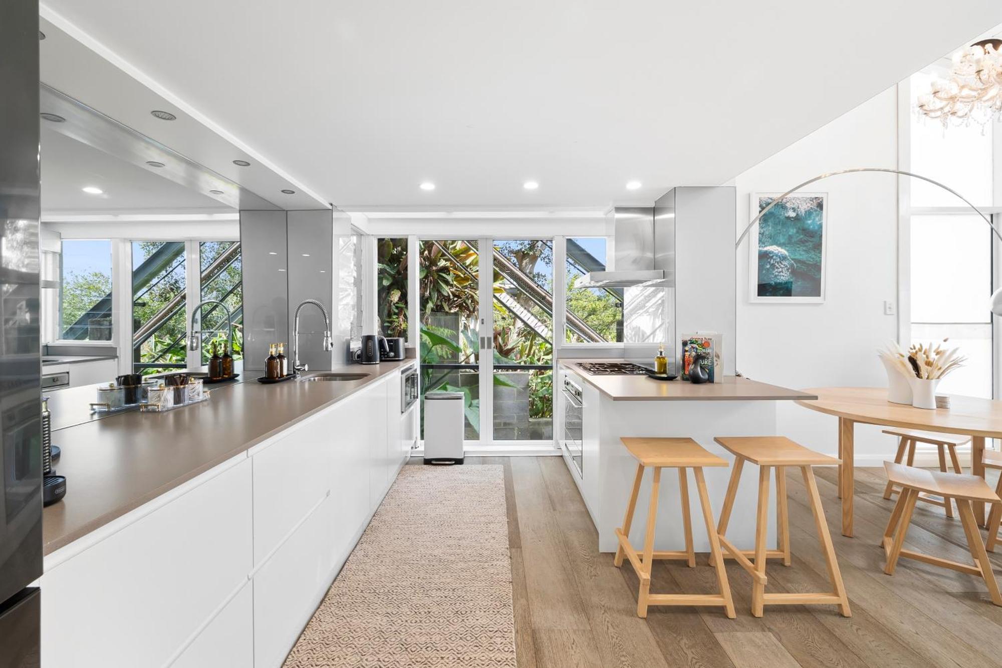 Cliff House And Grand Harbour Views Ferienhaus Sydney