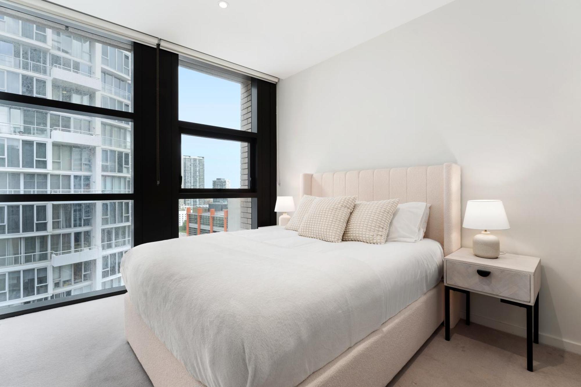 Apartamento Luxury 2br 2ba & Free Parking - 5 Min Walk To Town Hall & Darling Harbour