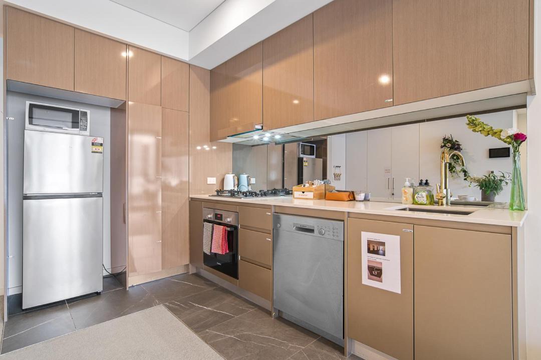 Spacious1 Br@waterfront Olympic Park_free Carpark Sydney