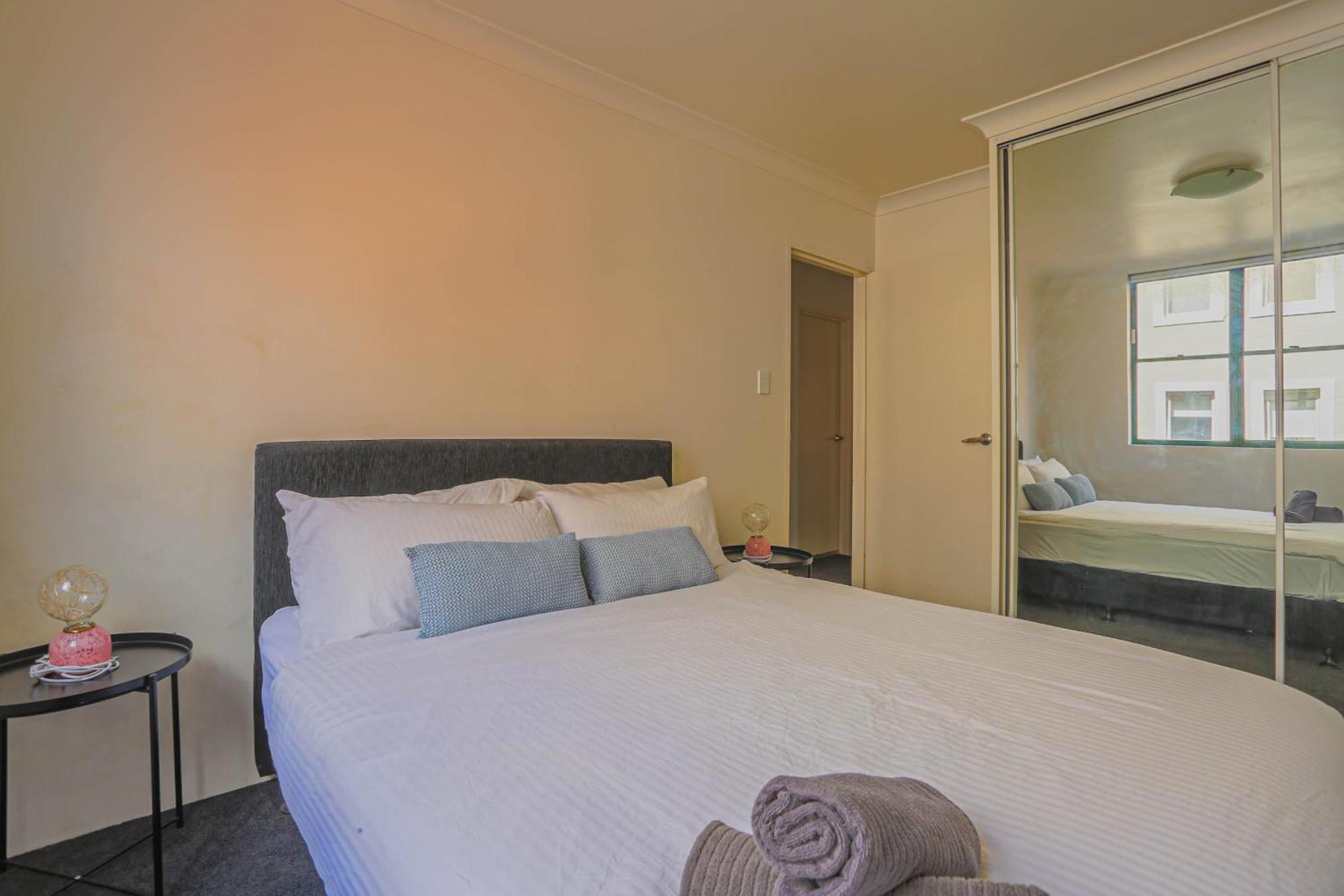 Apartment Stylish 2 Bedroom Chippendale Sydney
