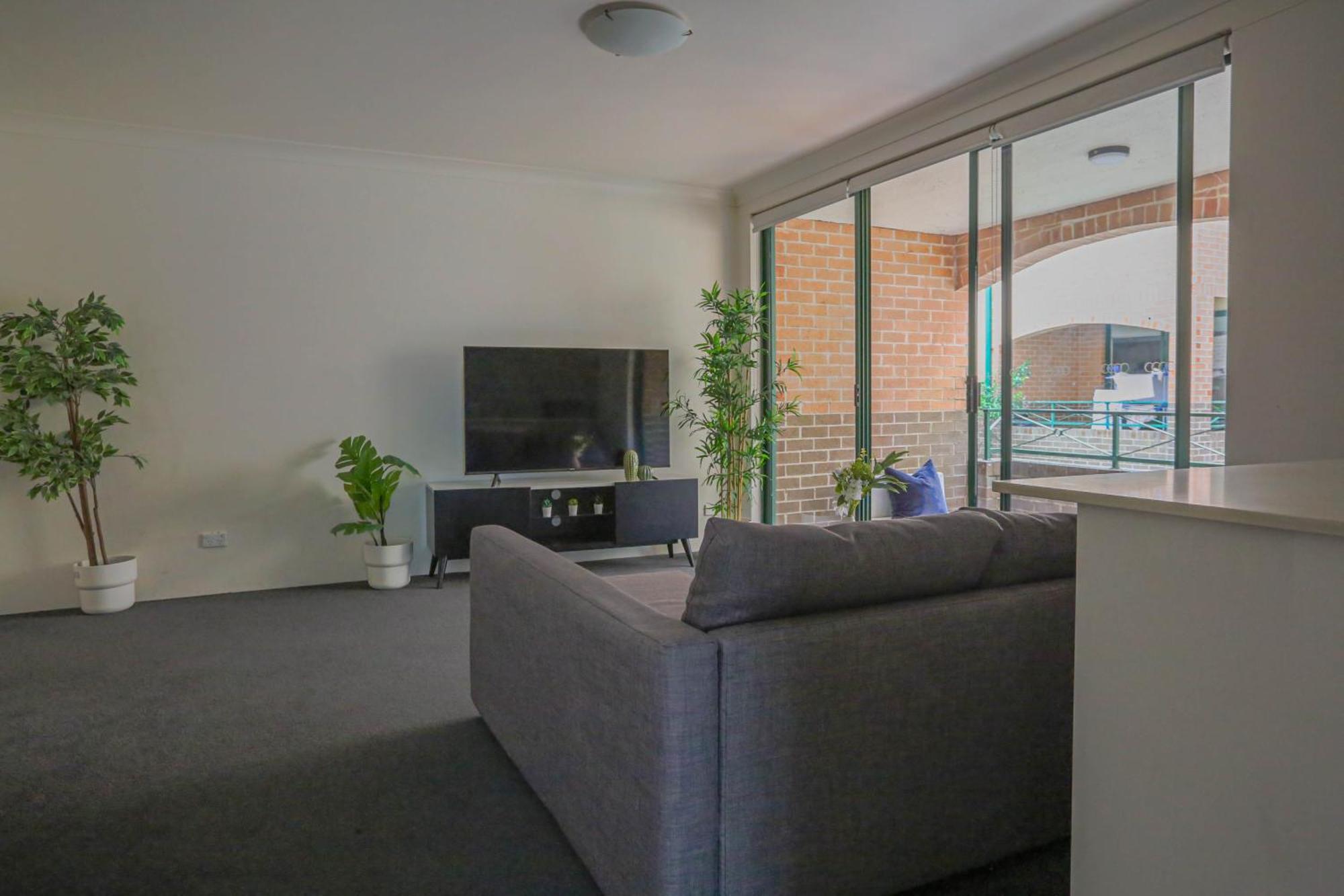 Stylish 2 Bedroom Chippendale Sydney