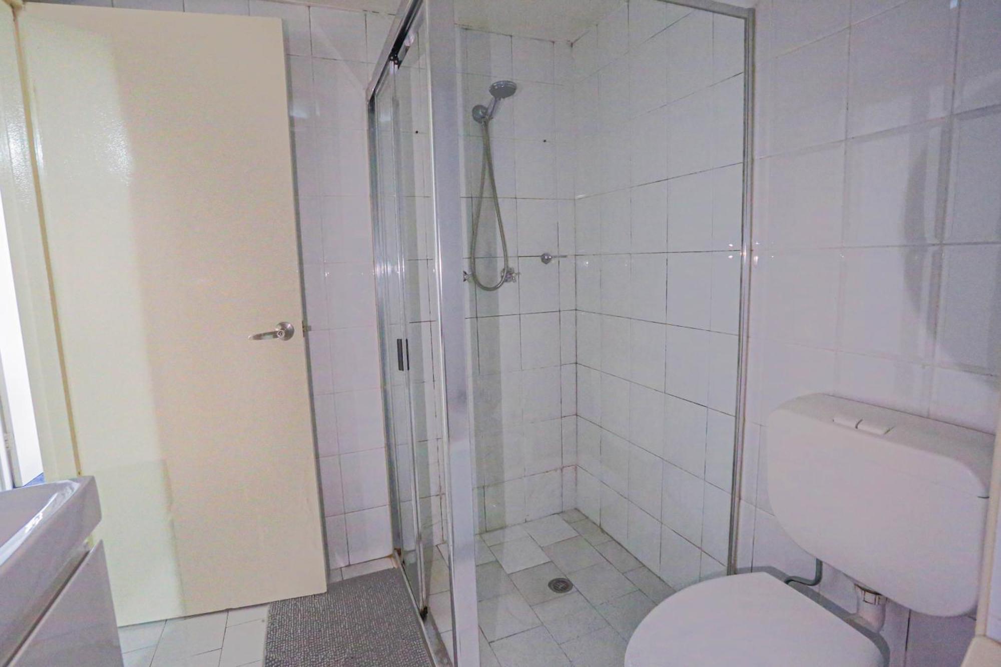 Apartment Stylish 2 Bedroom Chippendale