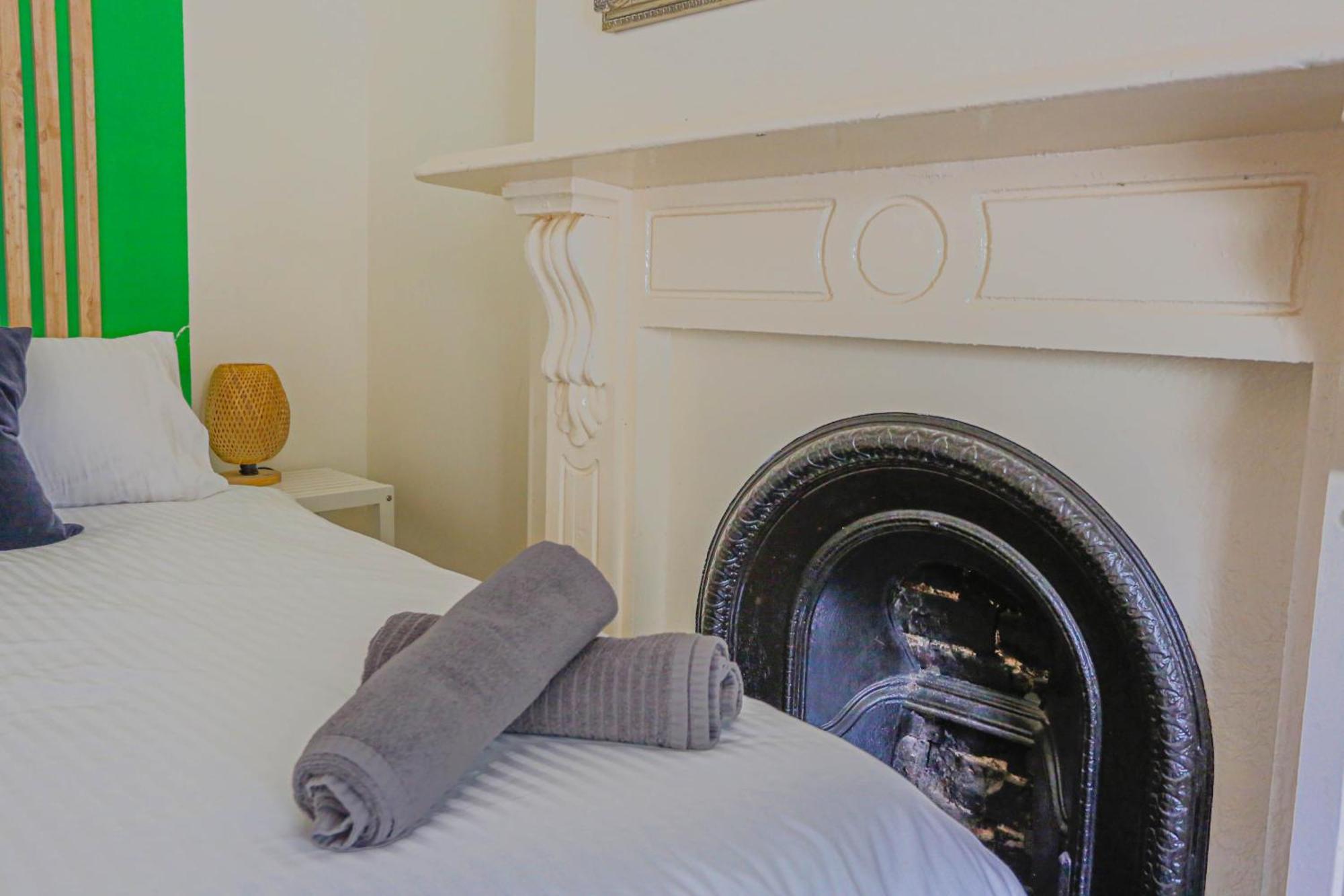 Ferienhaus Ideal 3 Bedroom House Centre Glebe 2 E-bikes Included
