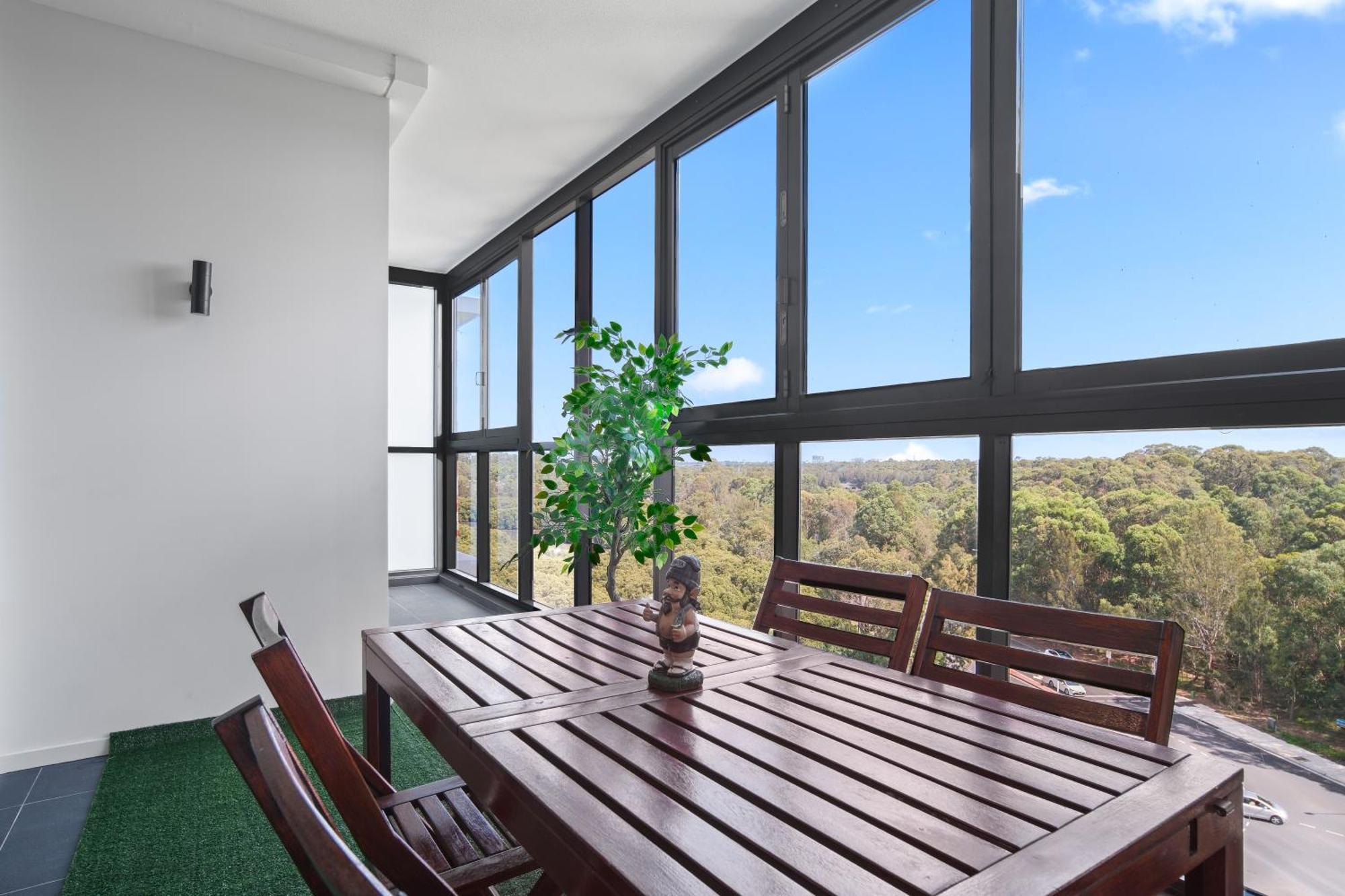 Scenic Skyline View2br Close To Olympicpark Apartment Sydney