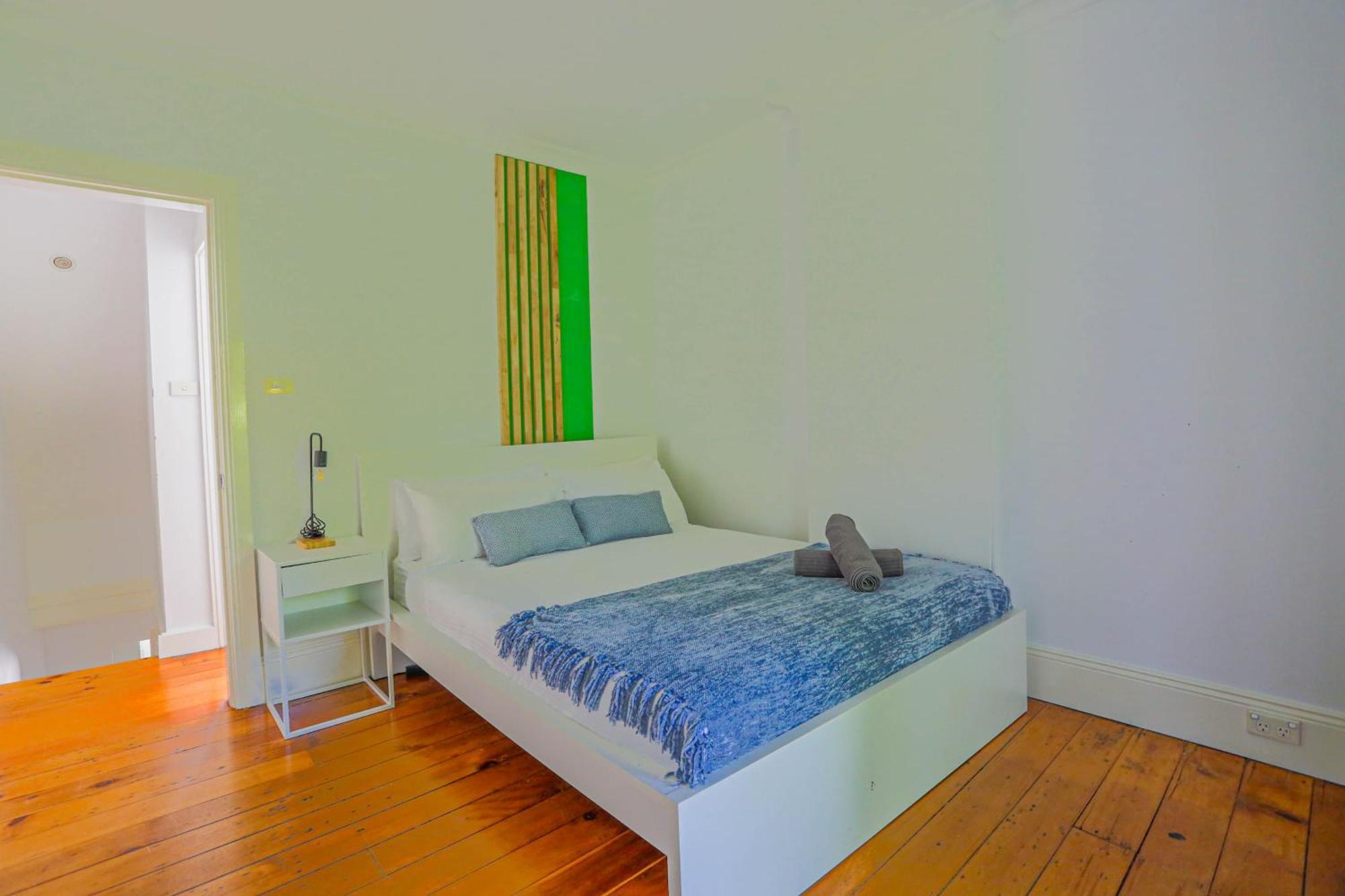 Elegant 2 Bedroom On The Edge Of Downtown Dowling St 2 E-bikes Included * Sydney