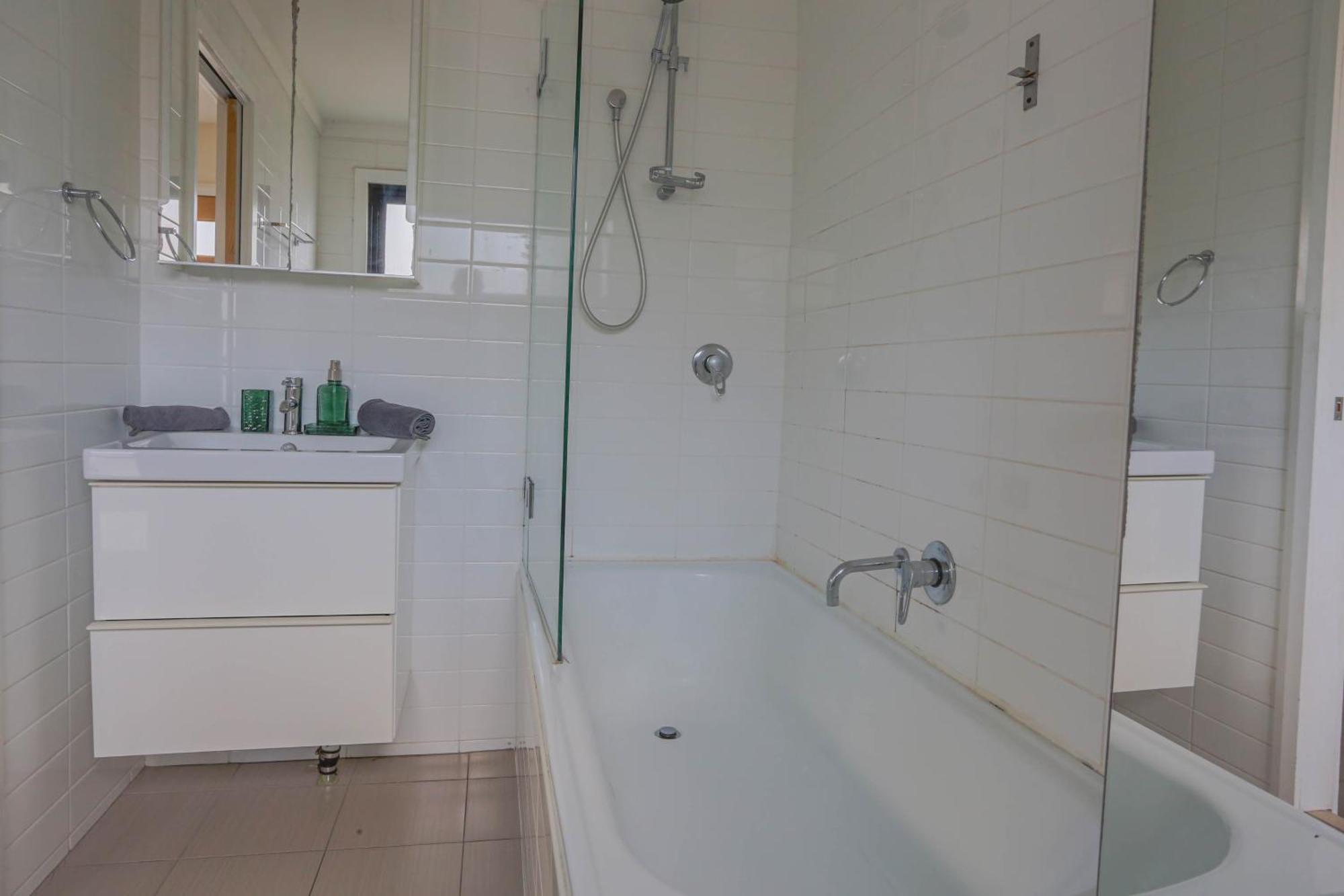 Holiday home Dynamic 2 Bedroom Close To Buzz Darling St 2 E-bikes Included