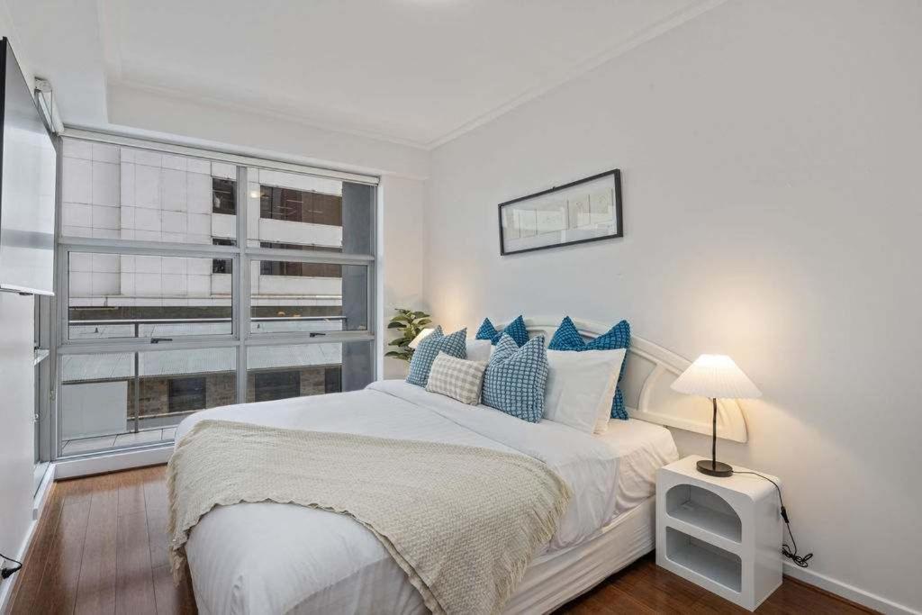 Apartment Darling Harbour 2br Retreat With Spacious Balcony *