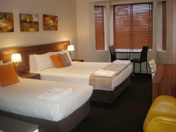 Uno Hotel Sydney