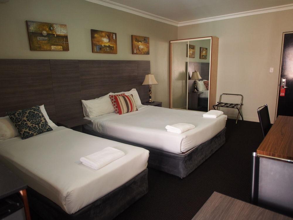 Uno Sydney
