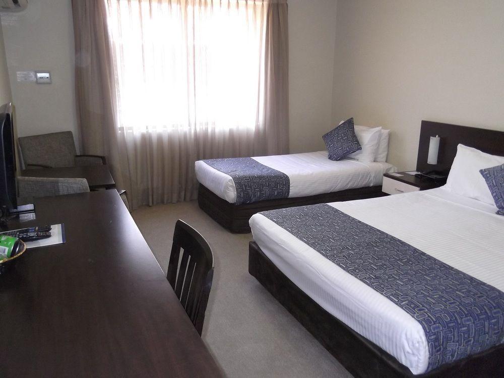175 Westmead Motel Sydney